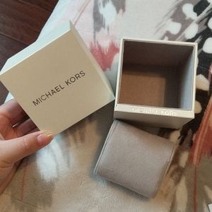 Michael Kors Watch Box